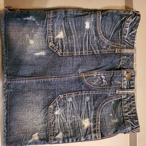 GUESS Jean skirt with sassy zipper sides sz 24